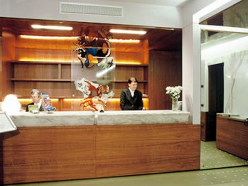 Ariosto Hotel Milan Luaran gambar