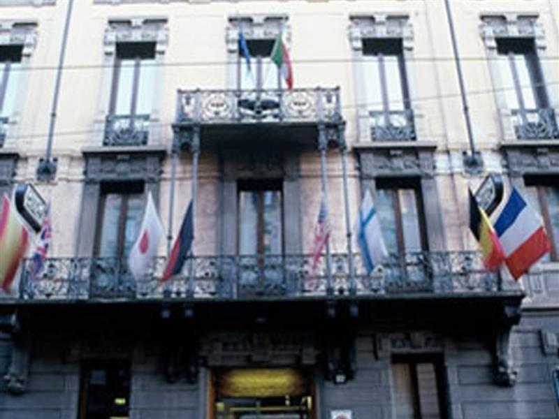Ariosto Hotel Milan Luaran gambar